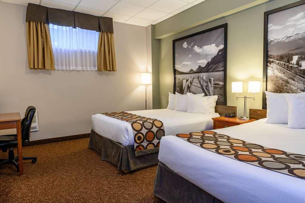 Super 8 By Wyndham Cochrane Otel Oda fotoğraf